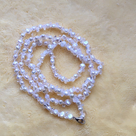 Freshwater pearl and crystal necklace - Picture 4 of 5